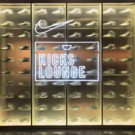 neon-sign-nike
