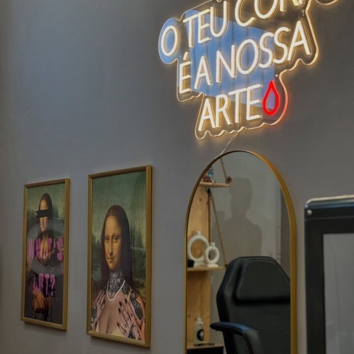 tattoo-shop-custom-led-neon-sign-wall-art