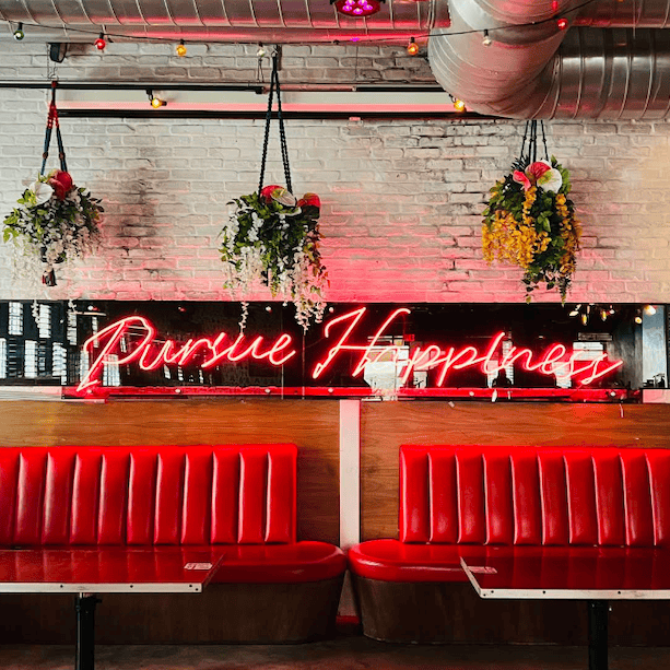 Sweet-Liberty-Drinks-Supply-Company-Neon-signs-in-Miami