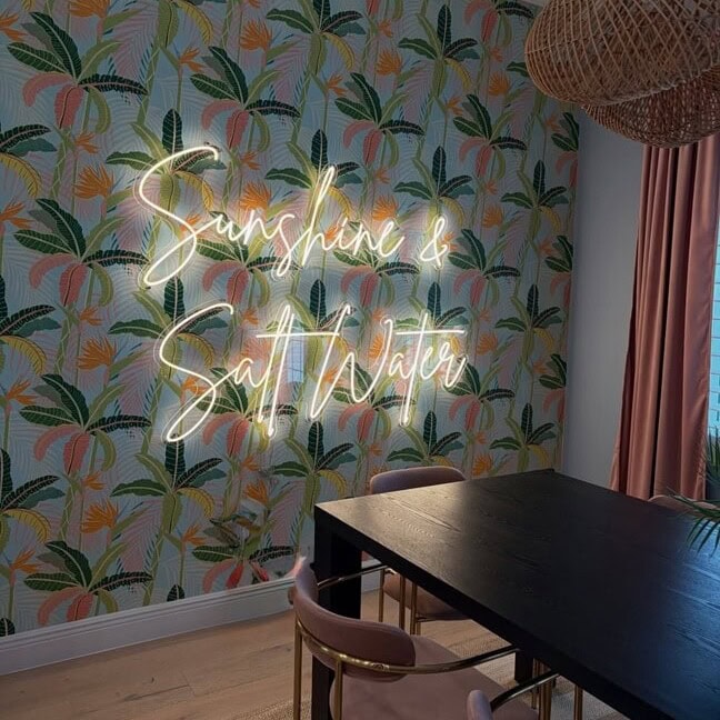 airbnb-led-custom-neon-sign-holiday-rental